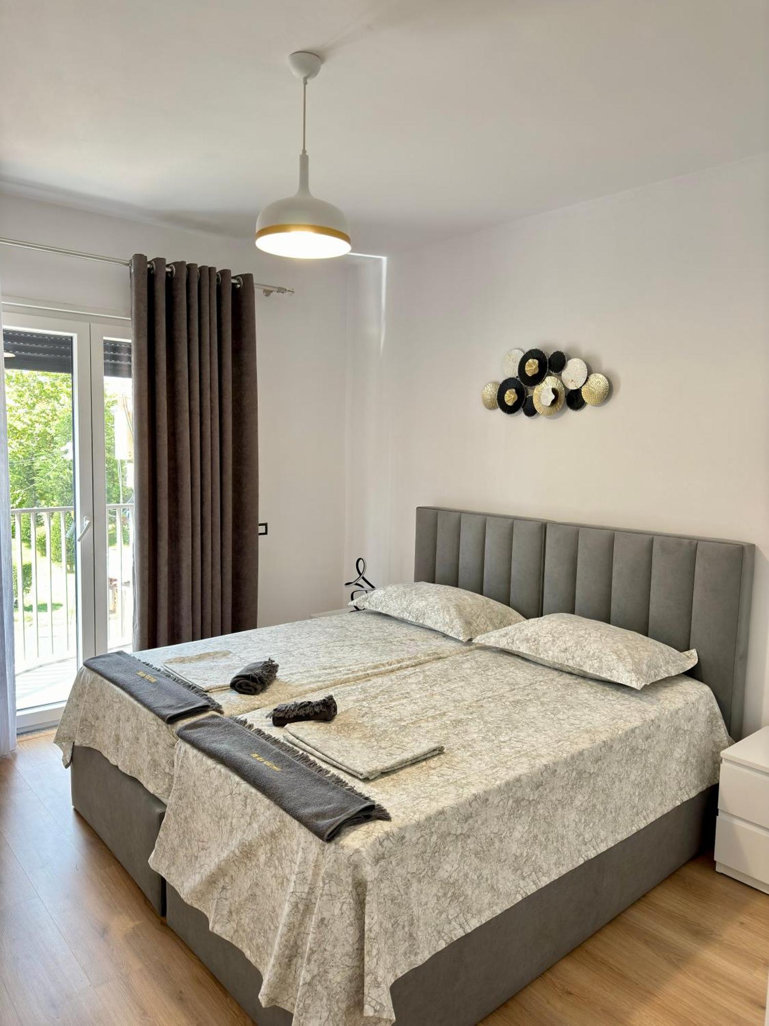 Apartment In City Center Shkodra Kültér fotó