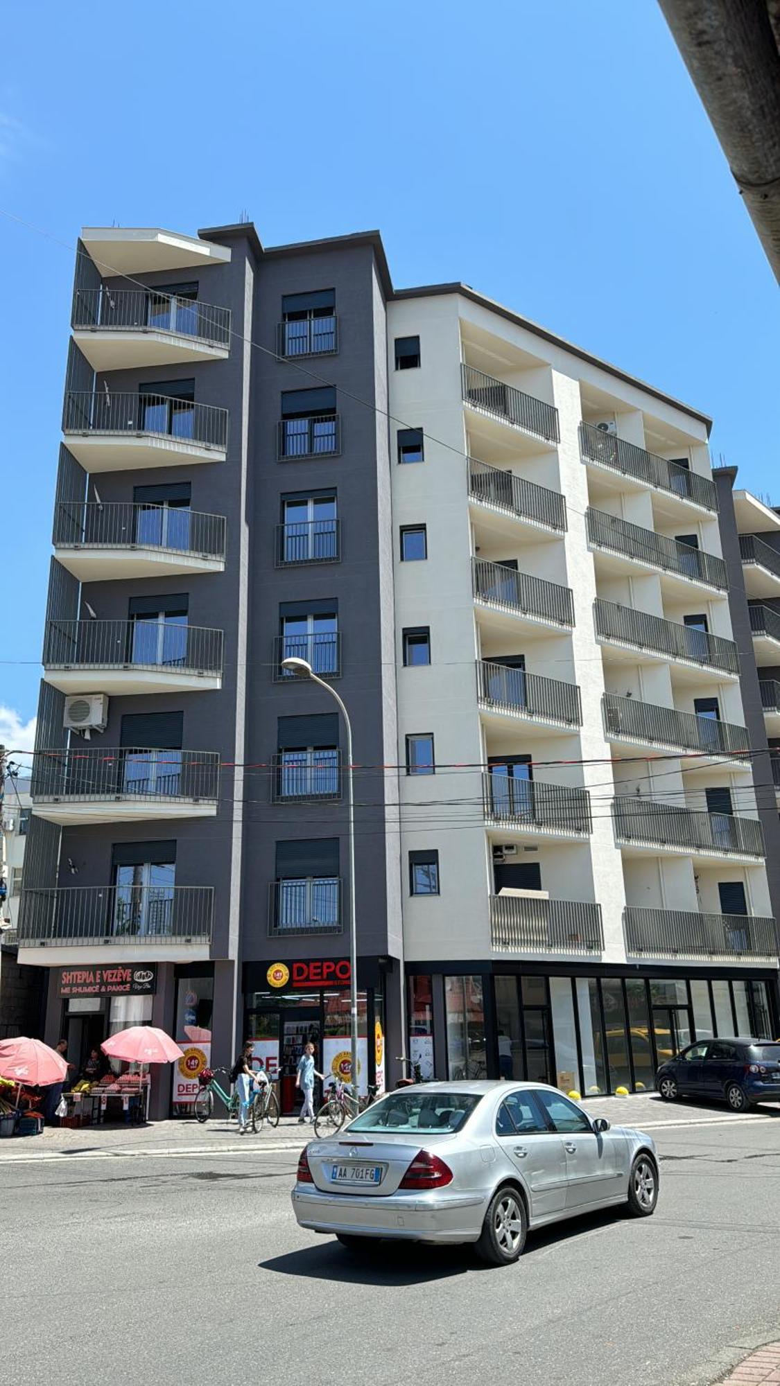 Apartment In City Center Shkodra Kültér fotó