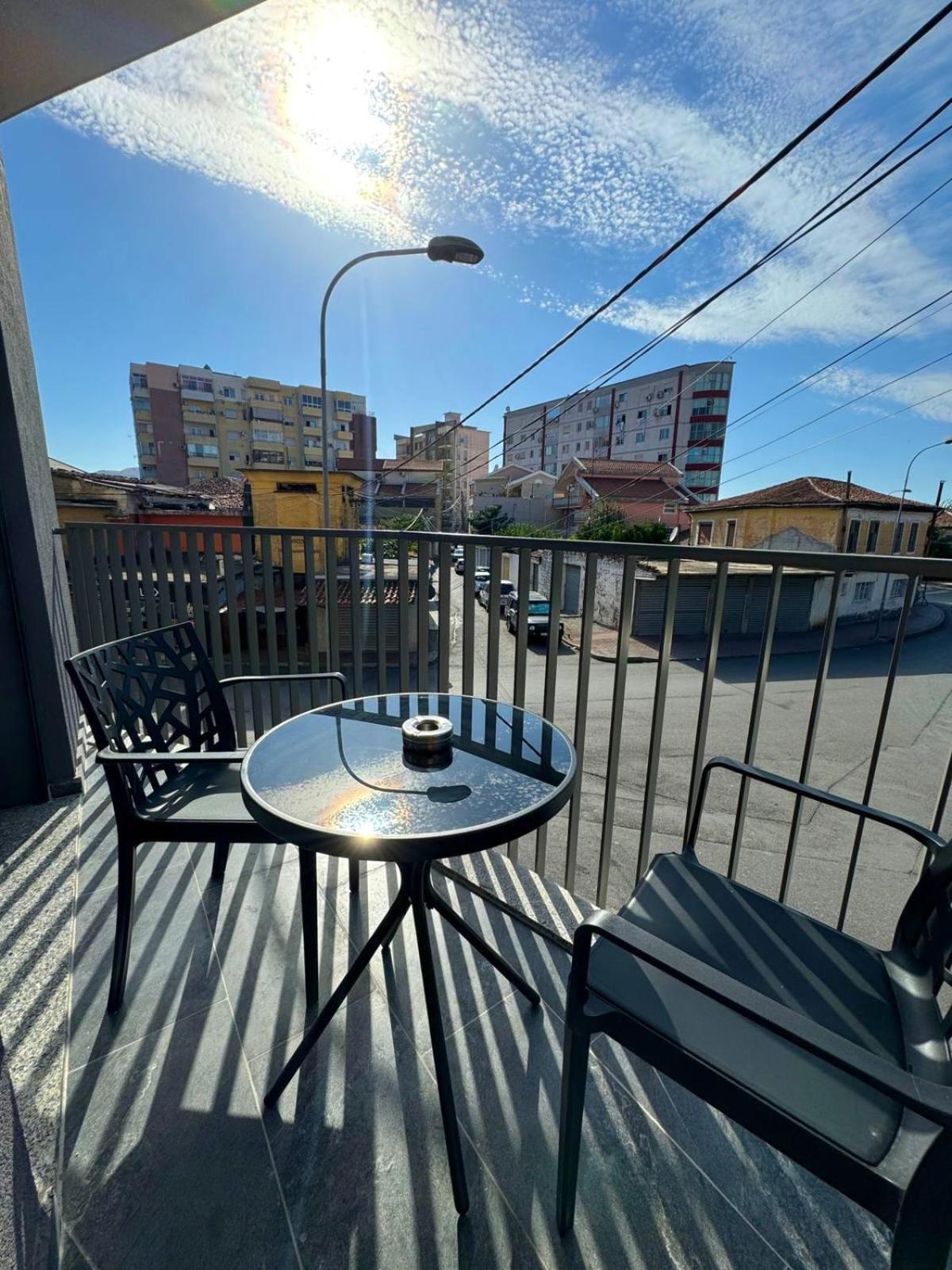 Apartment In City Center Shkodra Kültér fotó