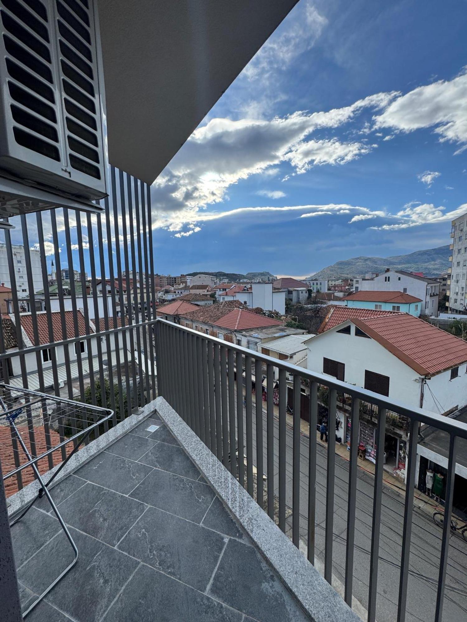 Apartment In City Center Shkodra Kültér fotó